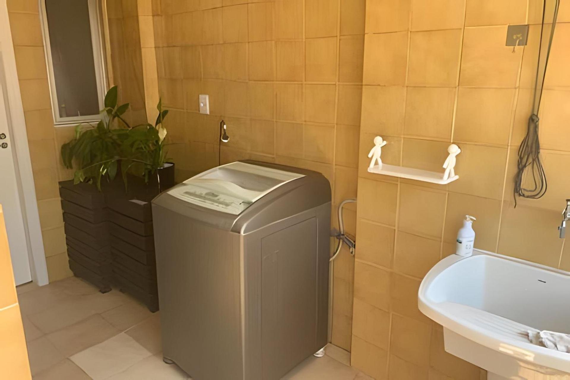 Apartamento Conforto E Espaco Na Quadra Mar